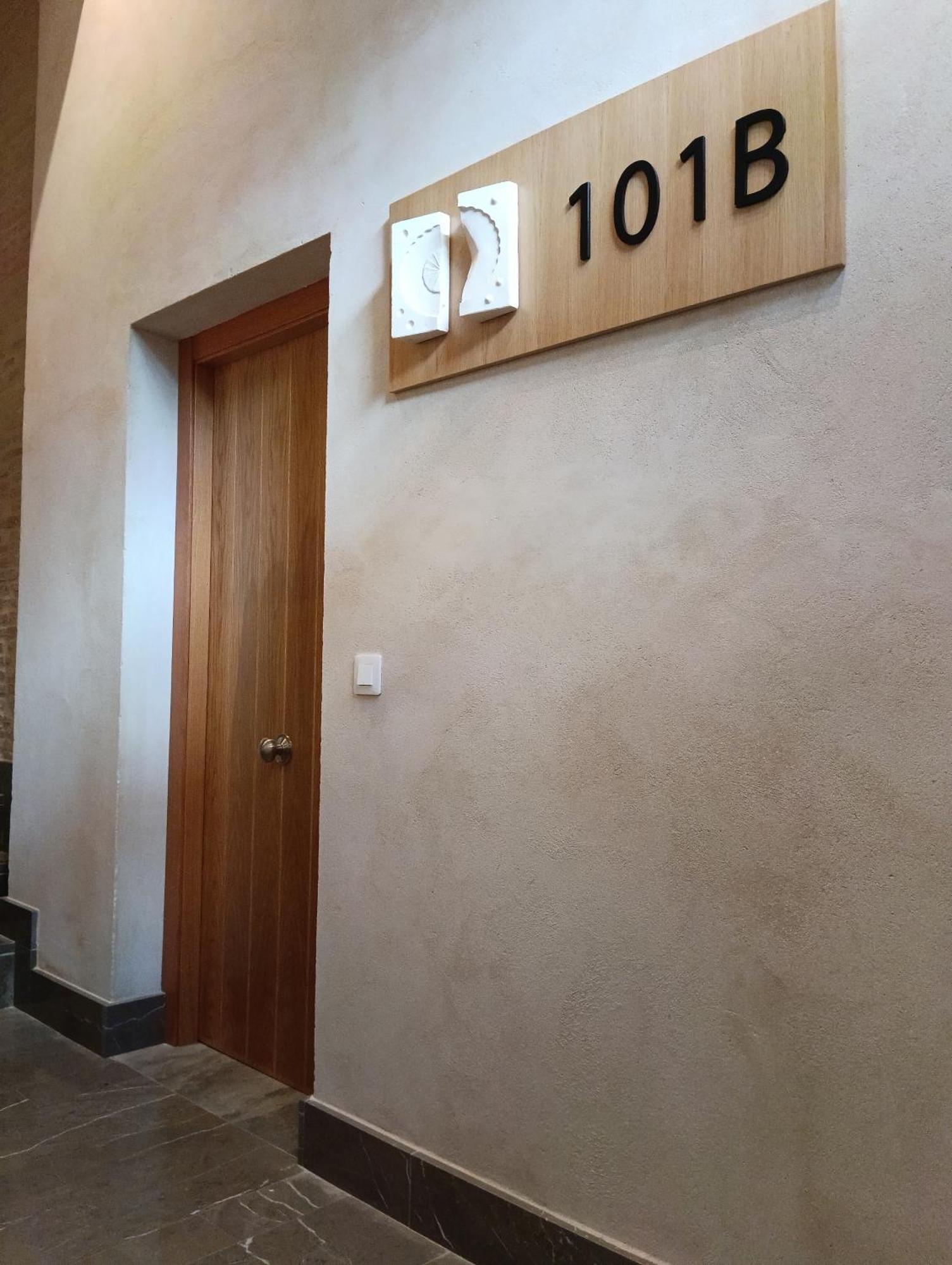 Terra Triana Apartments Севиля Екстериор снимка