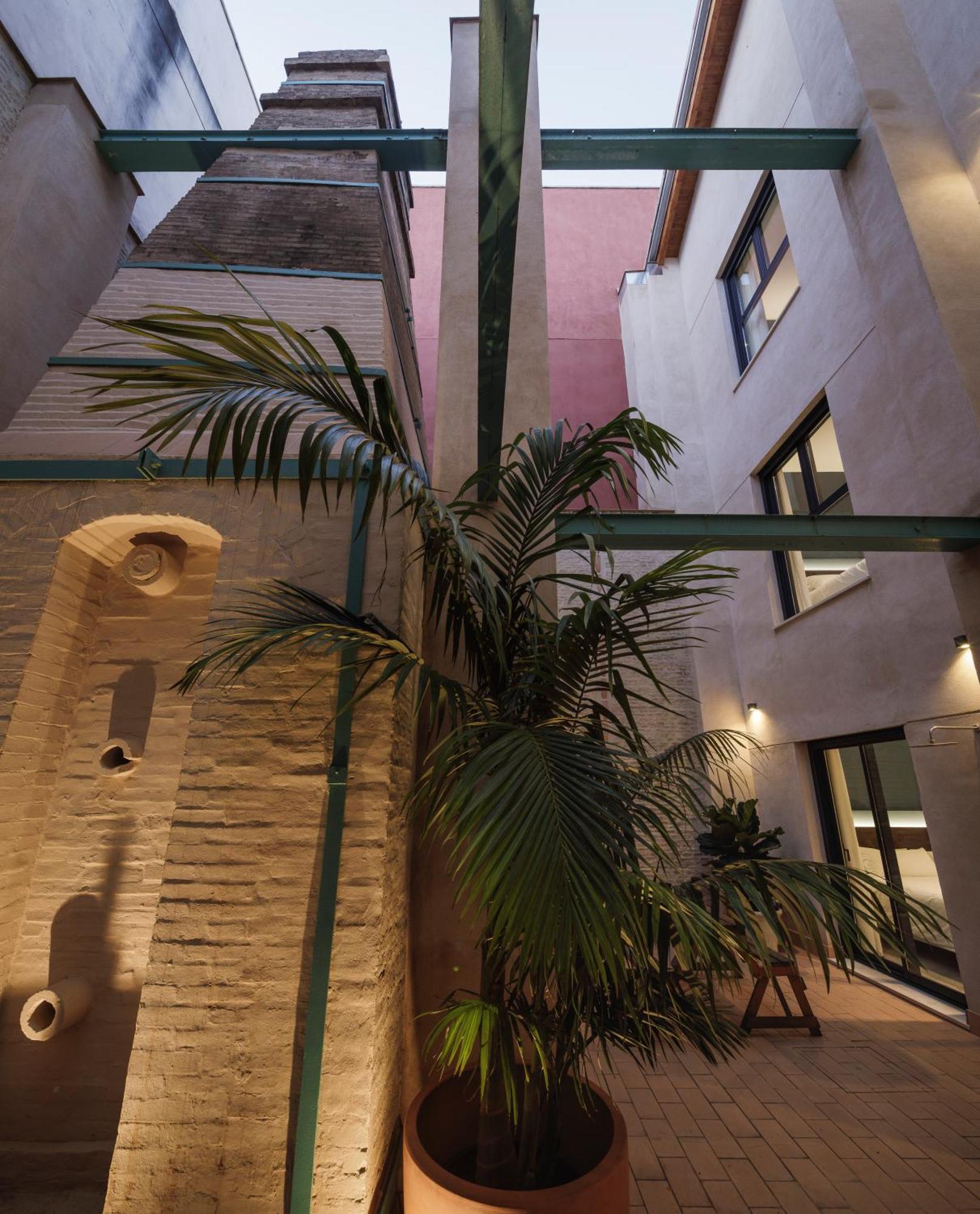 Terra Triana Apartments Севиля Екстериор снимка