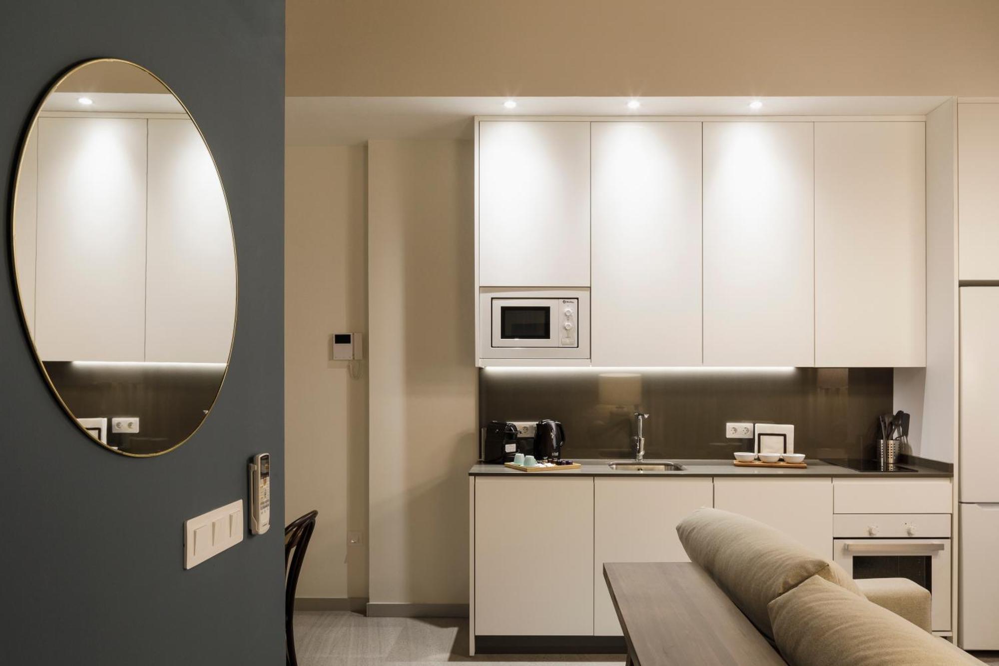 Terra Triana Apartments Севиля Екстериор снимка