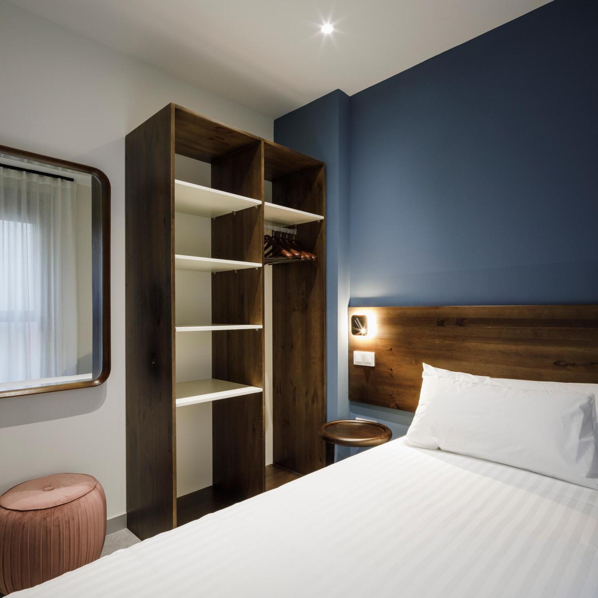Terra Triana Apartments Севиля Екстериор снимка