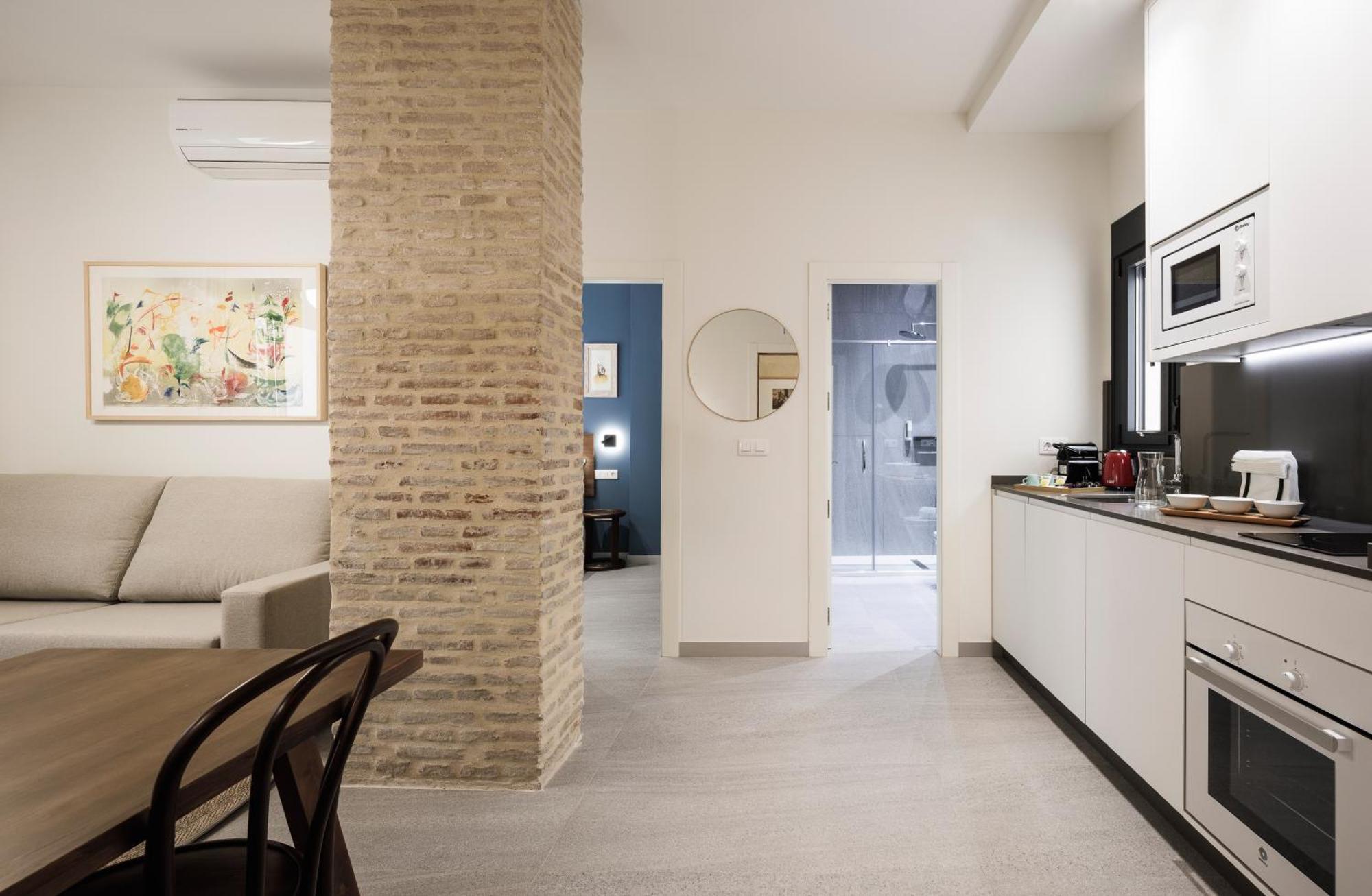 Terra Triana Apartments Севиля Екстериор снимка